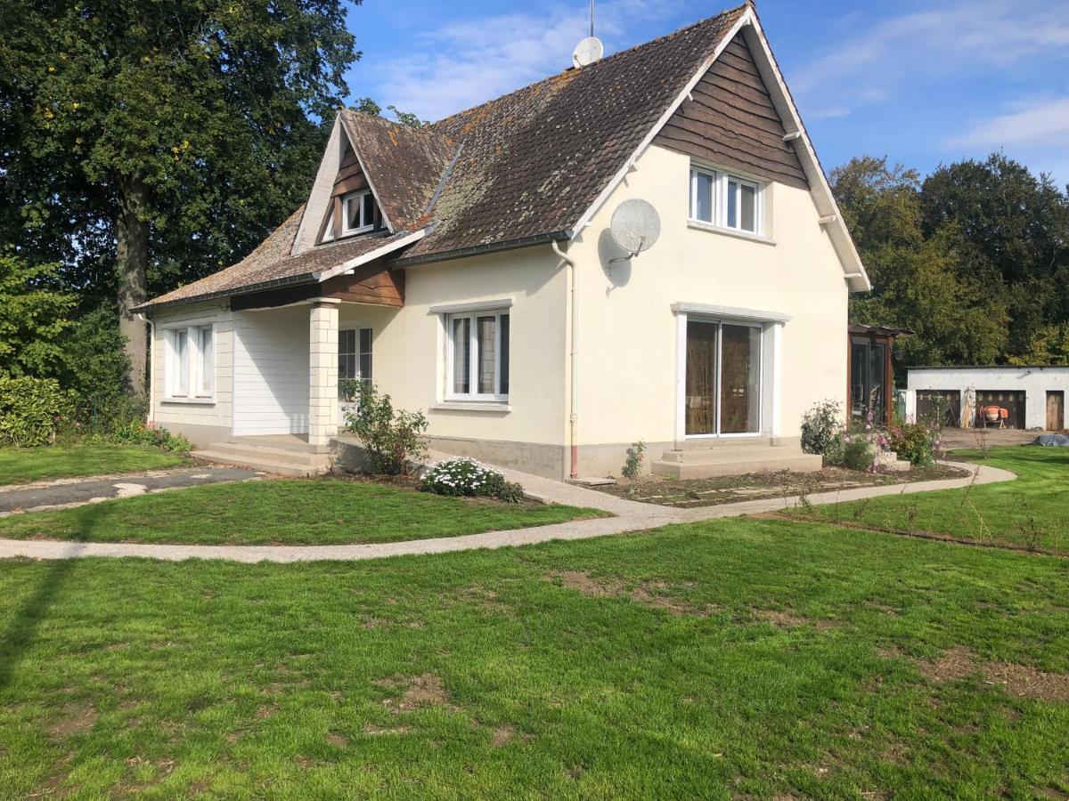 Des 3 Pleureuses Holiday home *